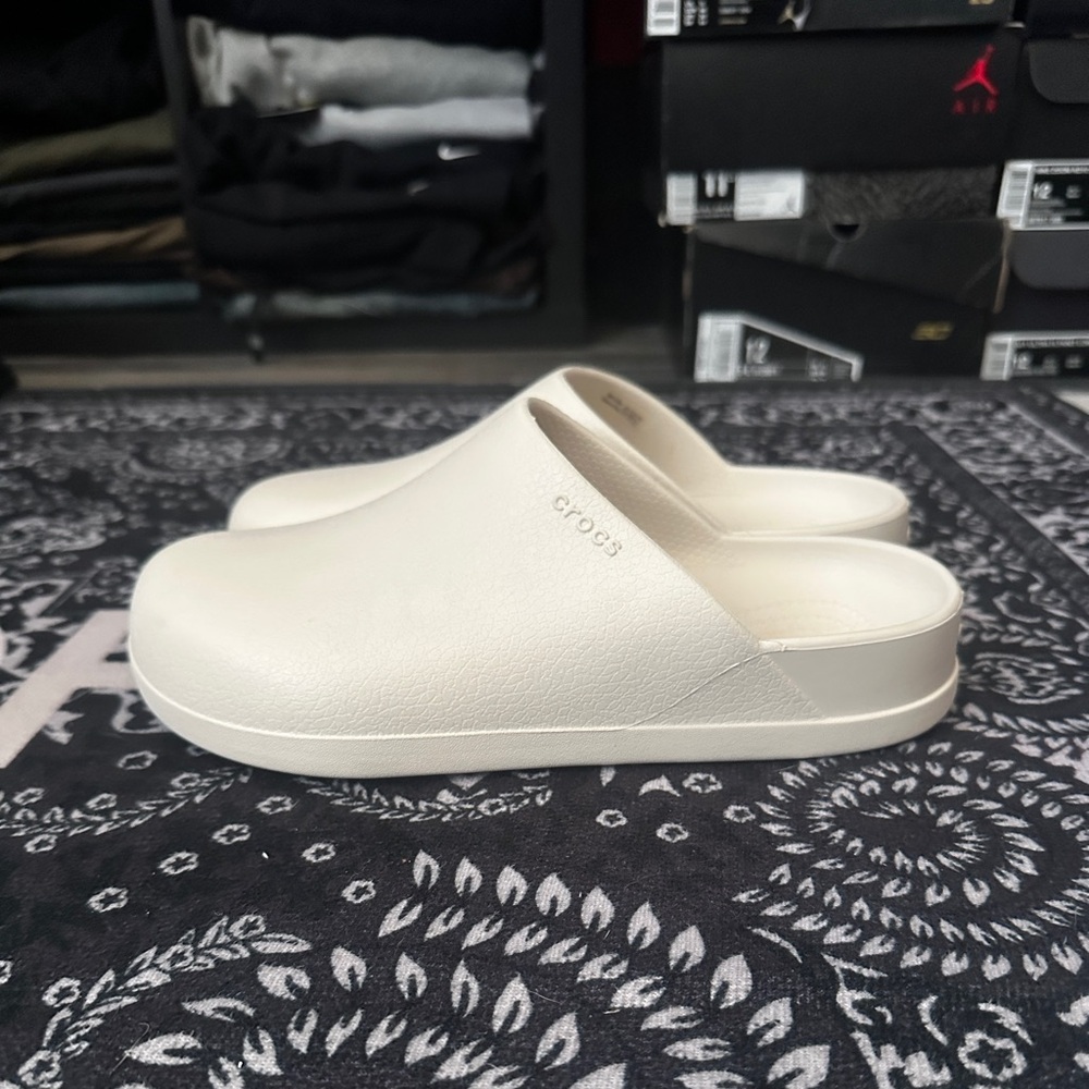 CROCS Cream Slip-On Clogs
